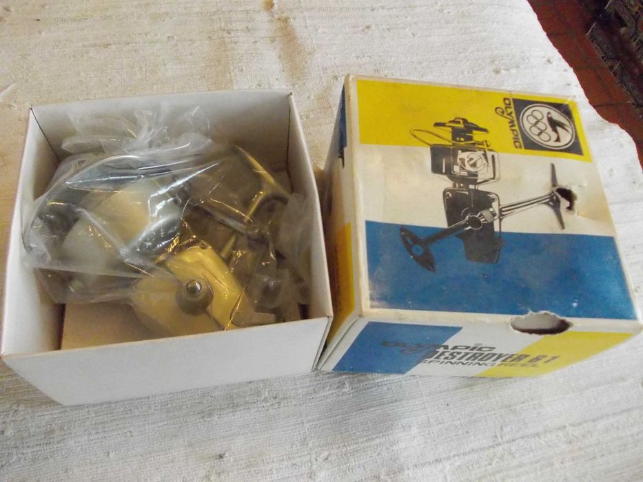 Carreto Carrinho de Pesca OLYMPIC DESTROYER Made in Japan Stock antigo