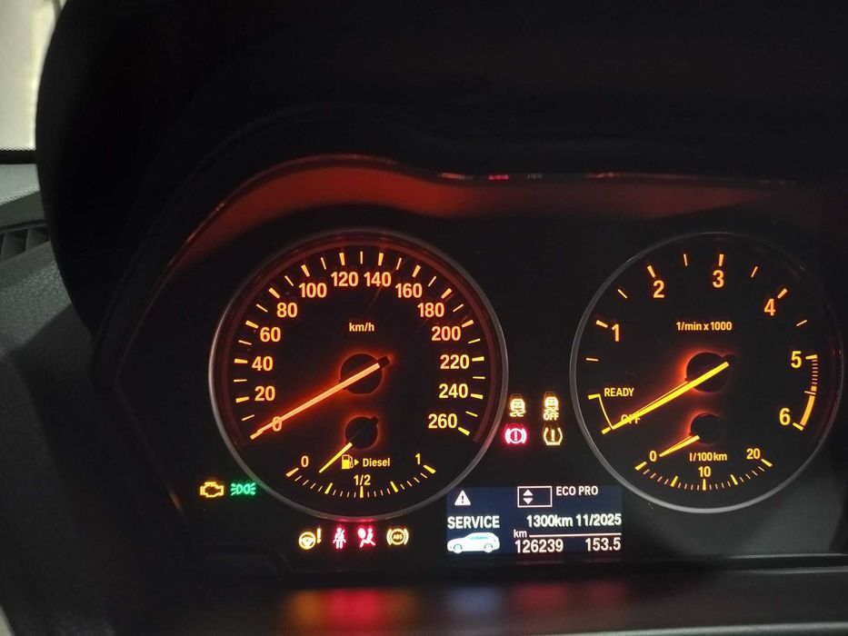 BMW 116d, muito bem estimado