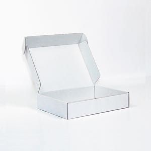 Caixas brancas para envios