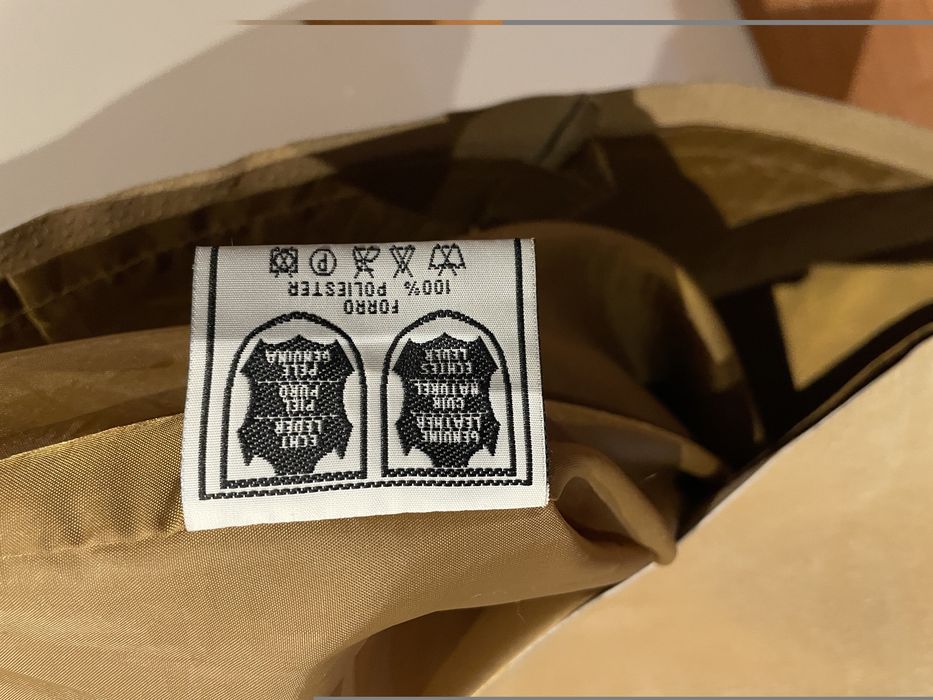 Saia em pele vintage