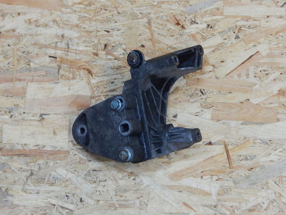 vw t5 łapa poduszka silnika 1.9 tdi 038199207af