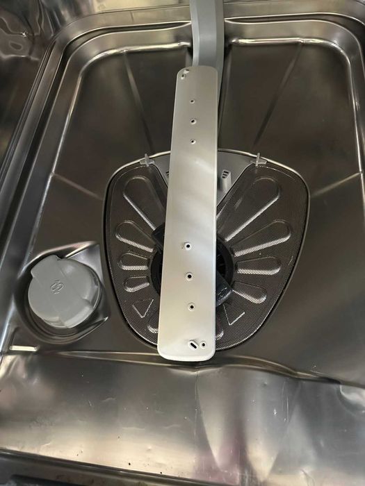Посудомийна машина Zanussi ZDV12001FA