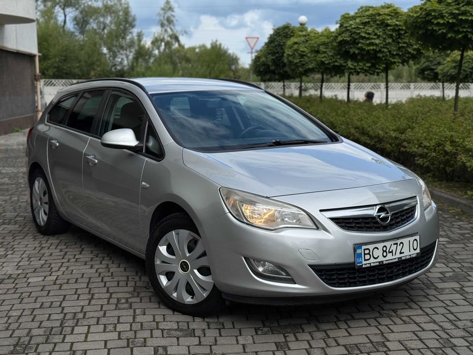 Продам авто Opel Astra J