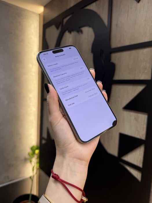 Used IPHONE 15Pro Max 256 Natural Titanium Neverlock Костюшка,5 igrand