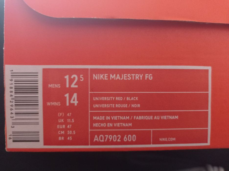 Бутсы Nike Majestry FG