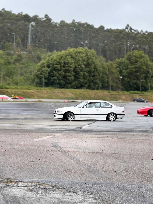 BMW E36 318is coupe | Swap 325i M50B25 | Drift