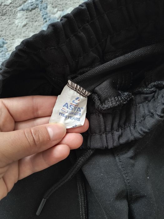 Штани чорні спортивні тонкі для хлопчика