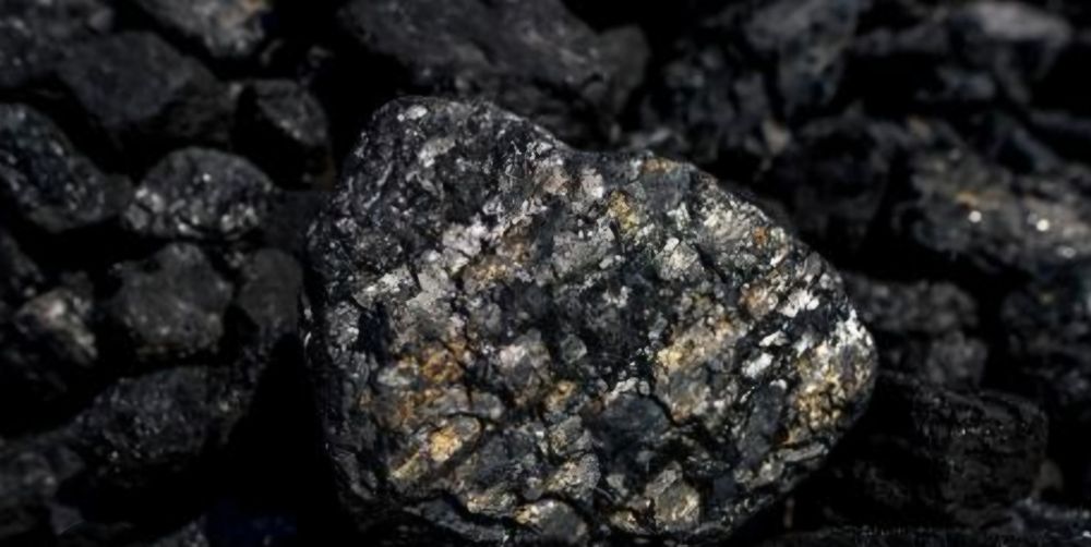 Polski węgiel kostka orzech groszek pellet transport Ujazd