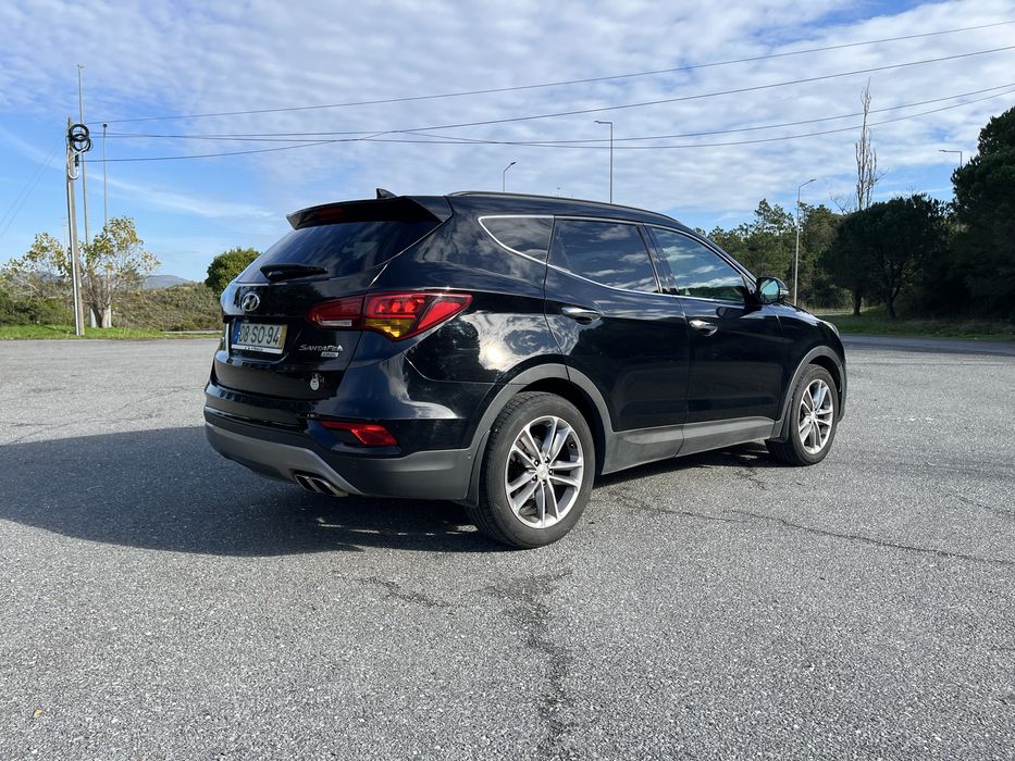 Hyundai Santa Fé 2.2 CRDi 200cv Nacional - 7 lugares -  Executive