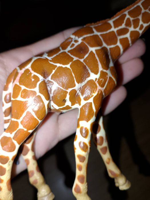 Wycofana Figurka żyrafy schleich 2003 rok