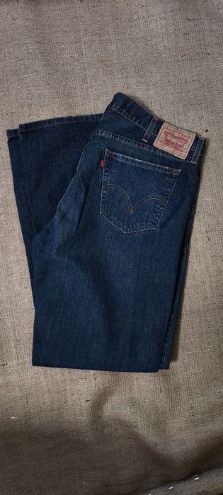 Оригинальные джинсы Levi's 501