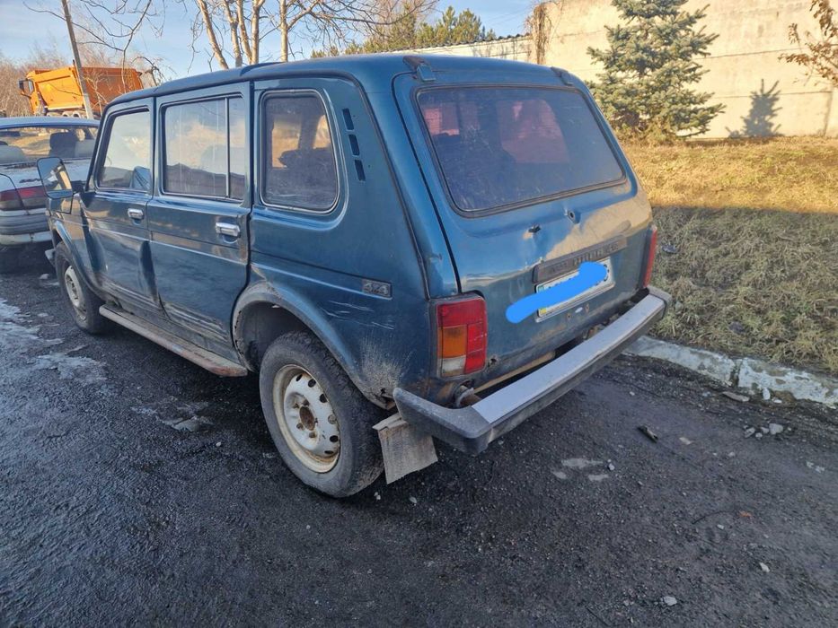 Продам нива  2131