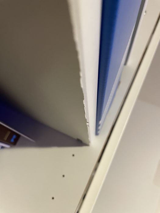 estante com portas  ikea