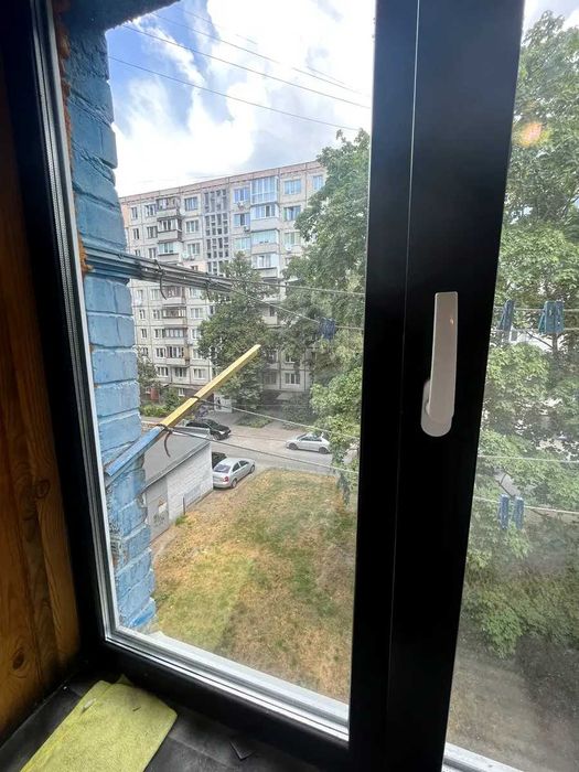 Продажа кімнати в сімейному гуртожитку приватизація Київ правий берег