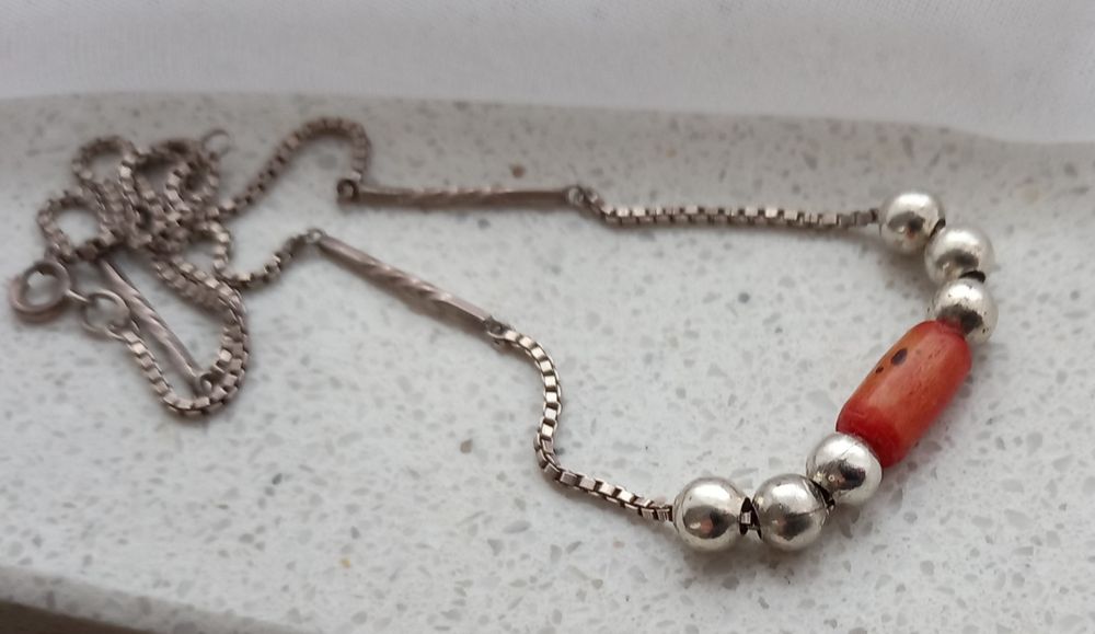 Naszyjnik srebro  koral