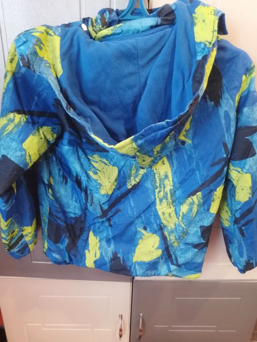 Детская куртка..