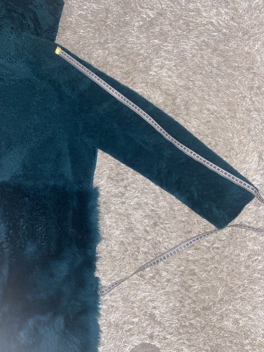 Жіноча натуральна шуба з капюшоном