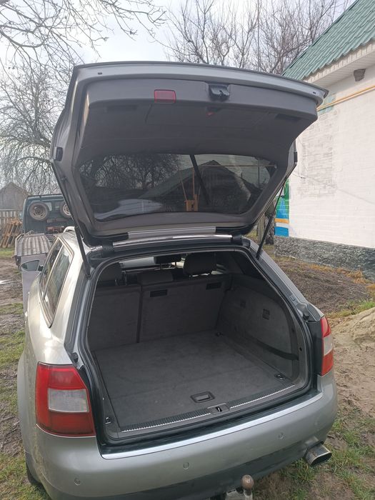 Продам Audi A4 2002 року