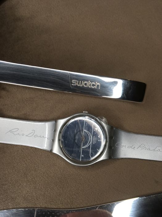 Relogio Swatch Rio Douro Cor de Prata especial caixa de prata