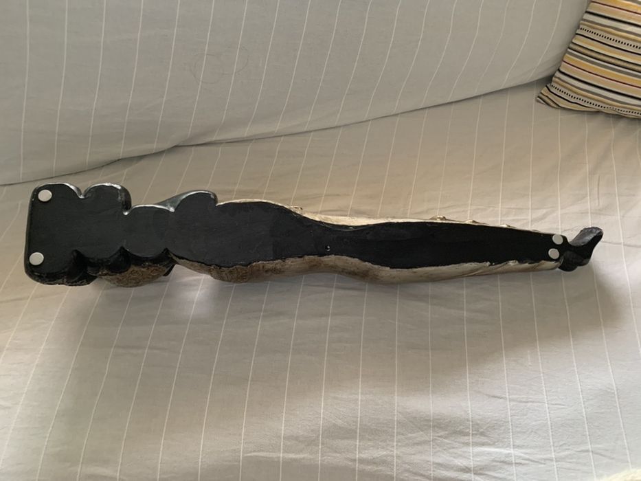 Estatueta deusa em madeira