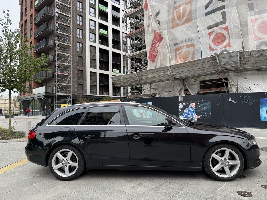 Audi A4 B8 2.0 TDI  Combi Automat  Skóra