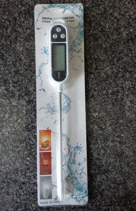 Cyfrowy termometr do żywności, nieużywany w opakowaniu