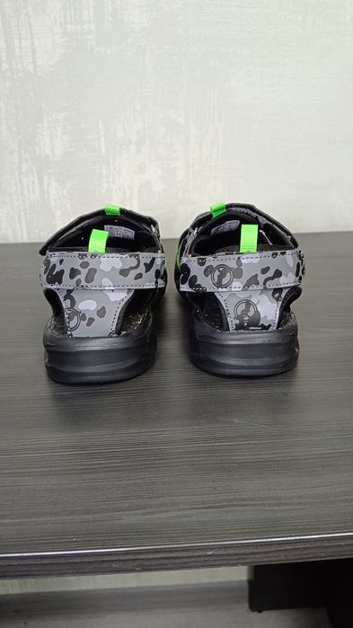 Дитячі босоніжки