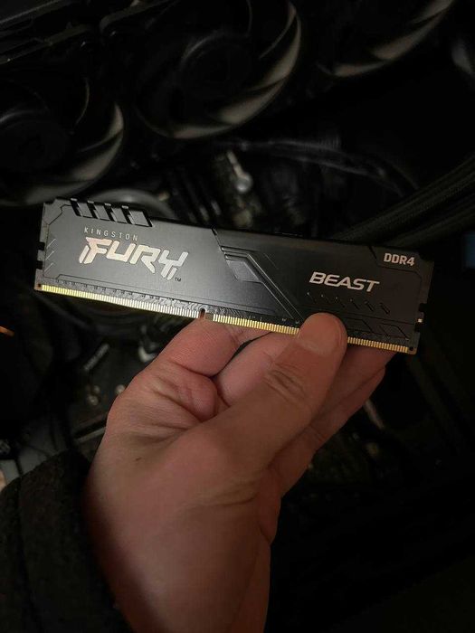 Kingston Fury Beast 32 ГБ (4×8) DDR4-3600 CL16 двухранговая XMP готово