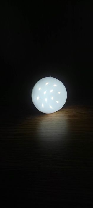 Лампа, сонячна батарея, акумулятор, аккамулятор