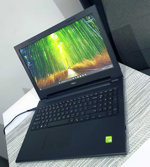 Dell Inspiron 15 3000 Series intel®core™ i7/Nvidia®GeForce™/SSD/Bluetooth/USB3.0/Hdmi/Lan/Win11