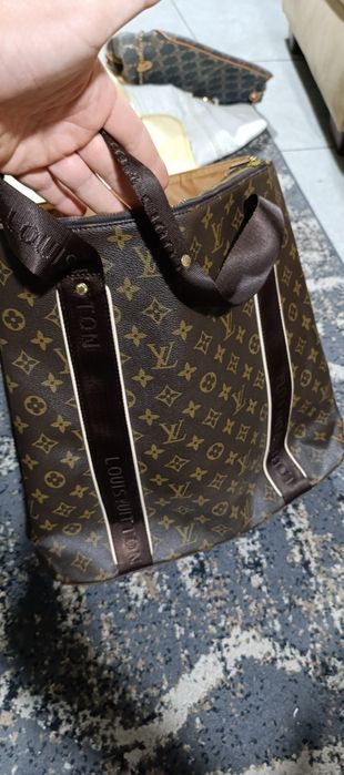 Сумка Louis Vuitton Винтажная оригинальная Очень красивая.