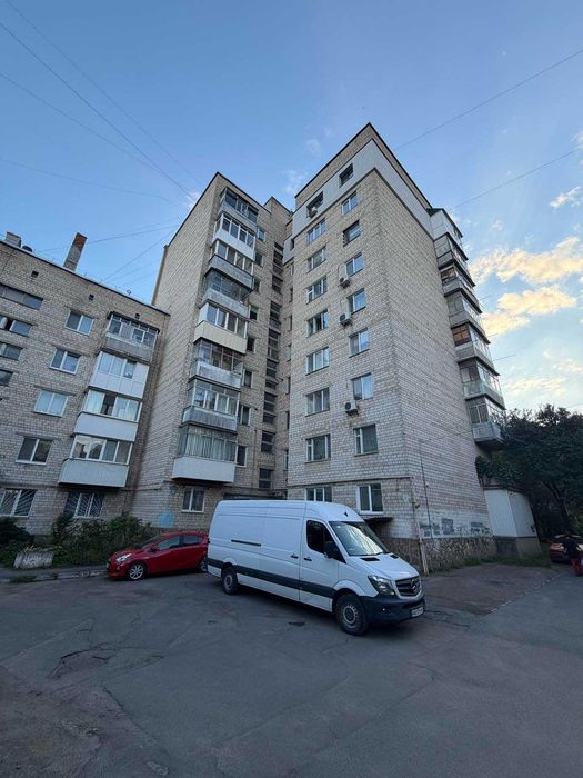 ПРОДАЖ 3-кімнатної квартири на Вишеньці