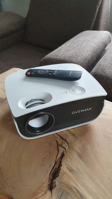 Projektor overmax
