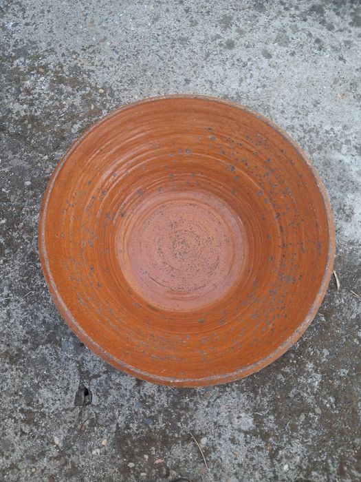 Alguidar de barro antigo