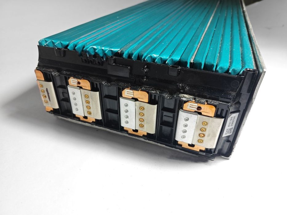 Li-ion аккумулятор 25,9V 180Ah 4,6kWh с BMS Jikong из пакетов LG E60X