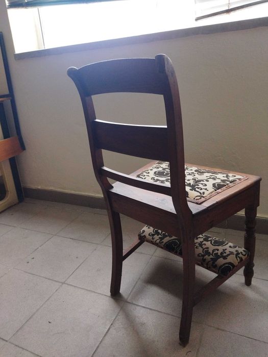 cadeira genuflexório