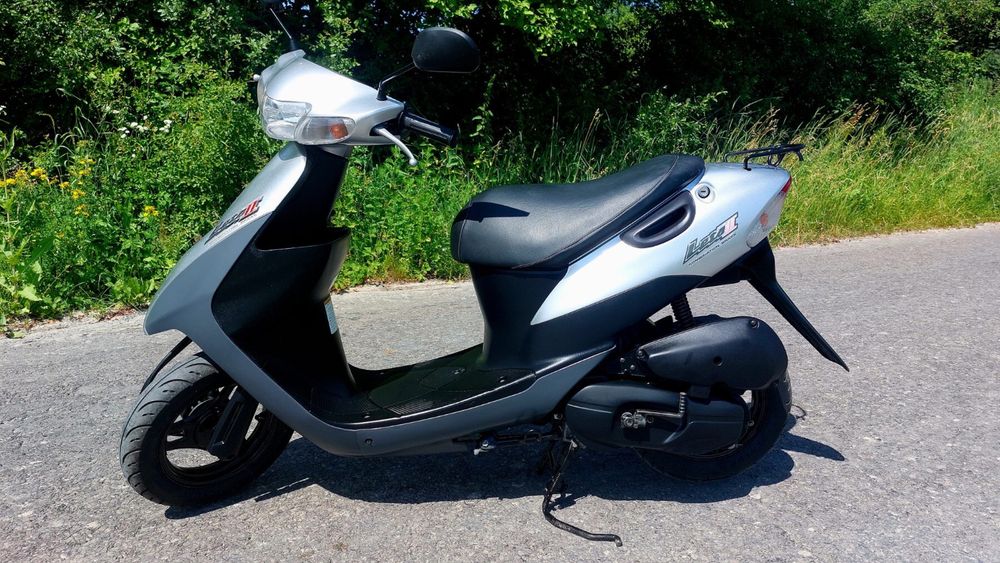Suzuki lets свіжий з Японії