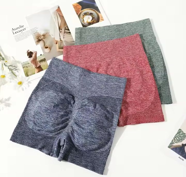 Легінси, або шорти