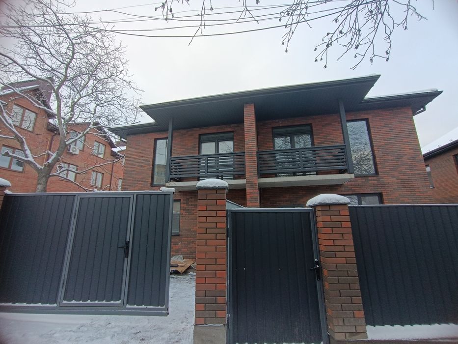 Продаж таунхауса з міськими комунікаціями м.Вінниця, пров. Ясний