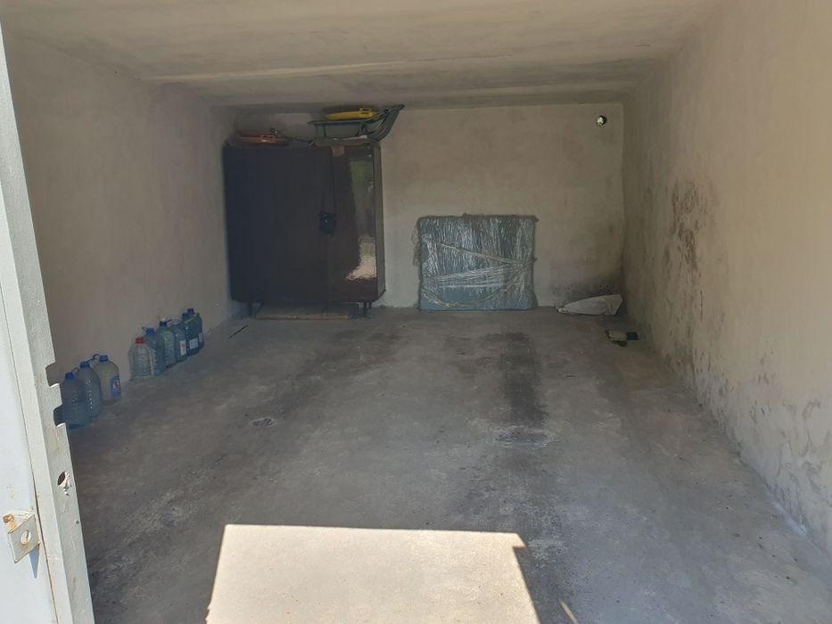 Сдам капитальный гараж на Соцгороде.