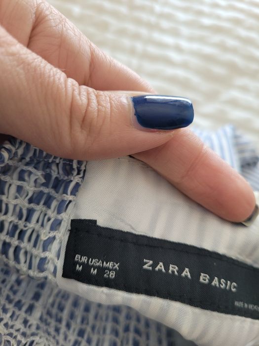 Vestido Zara curto