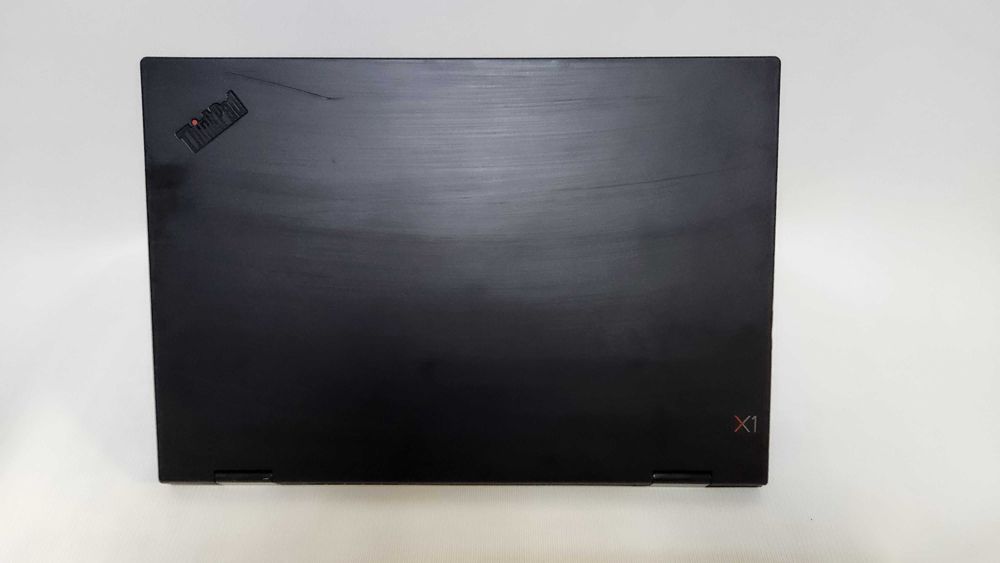 Lenovo ThinkPad X1 Yoga 3rd Gen i7-8550U 13.9" 8GB  256GB Touch
