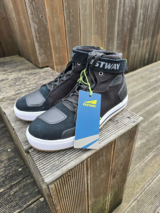 Botas Moto Urbanas Fastway – Estilo Casual c/ Proteção – Novas