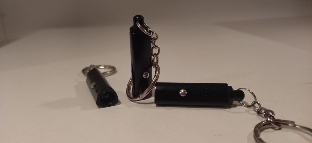 Металевий ліхтар фонарь брелок.