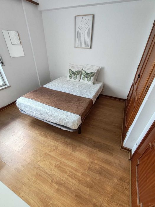 Quarto de casal - Portela de Sacavém sem caução