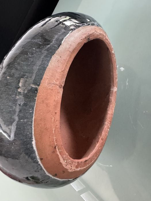 Peça de arte decorativa em barro linda!