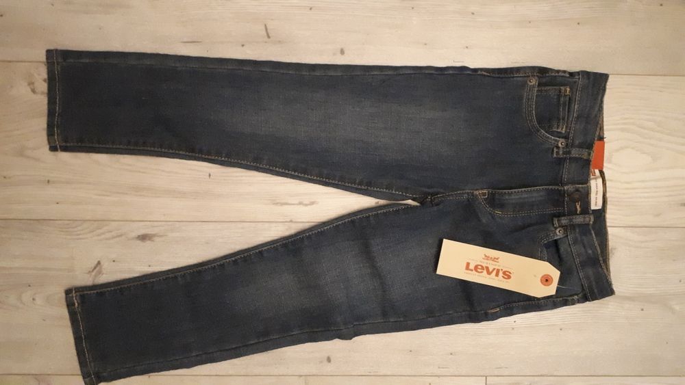 Nowe spodnie jeans Levi's no. 721 na 6 lat