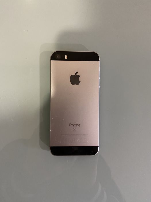 Iphone SE 1a geração