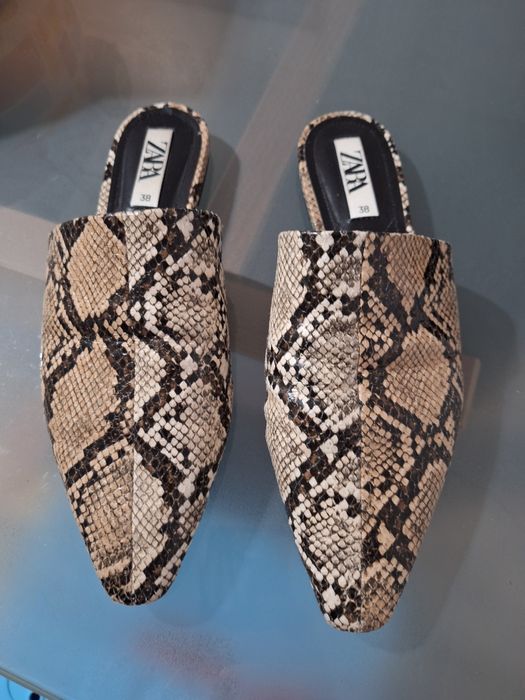 Mules animal print Zara