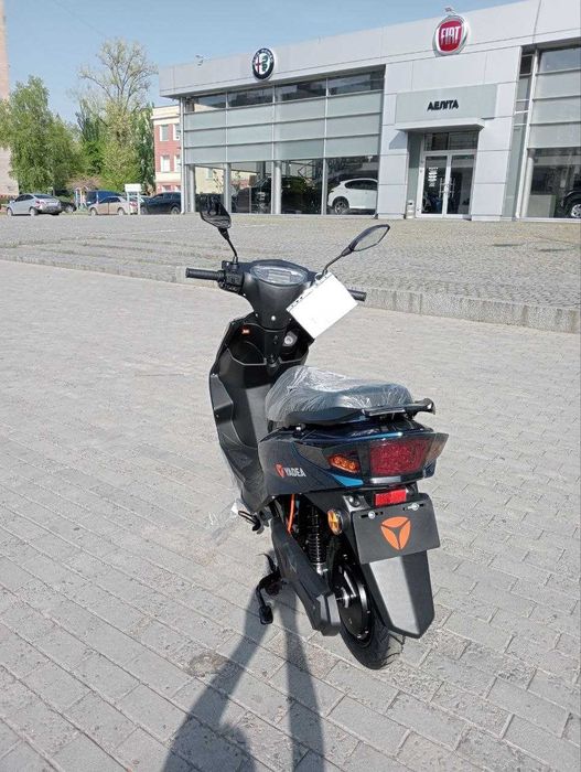 електроскутер Yadea luna